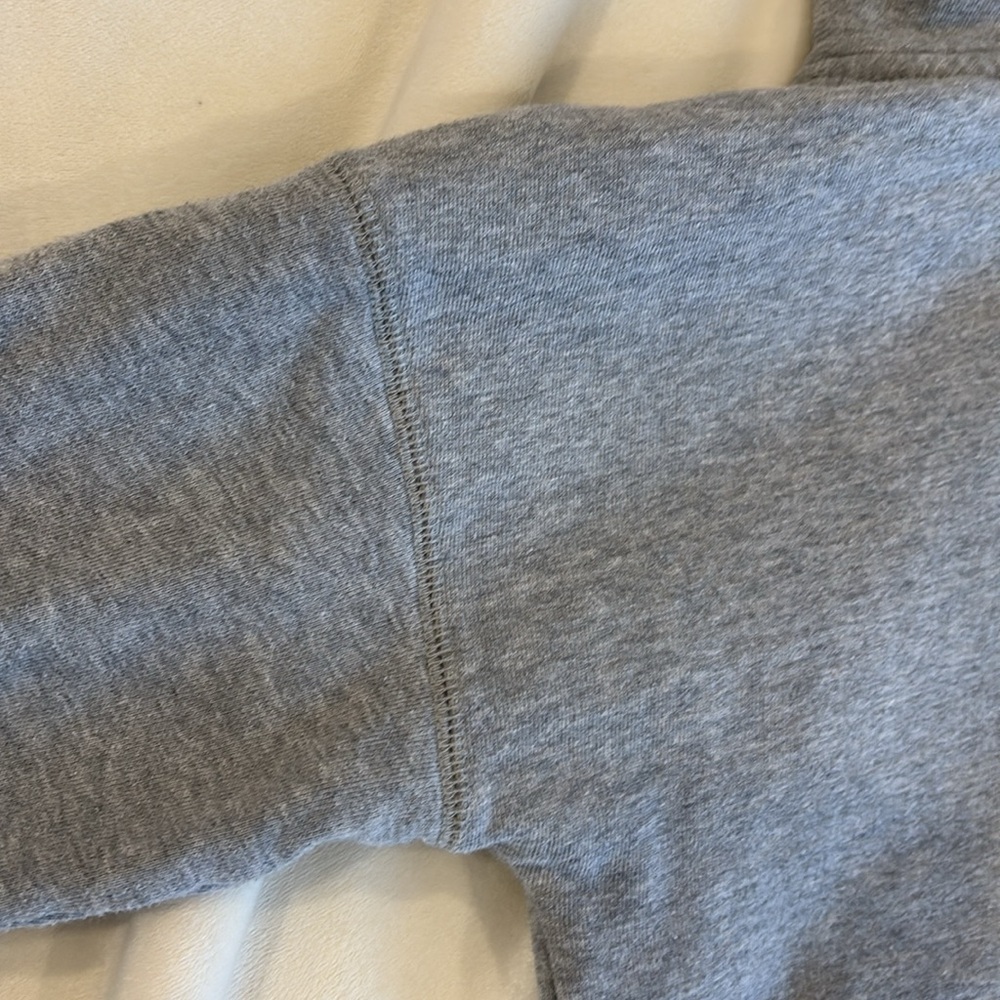 Roots kids long kanga hoodie in grey size youth small 5-6 years old - Picture 10 of 11